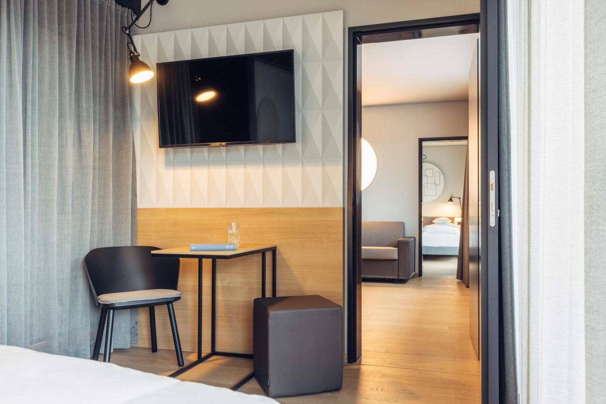 שפרייטנבאך Harry'S Home Zuerich-Limmattal מראה חיצוני תמונה