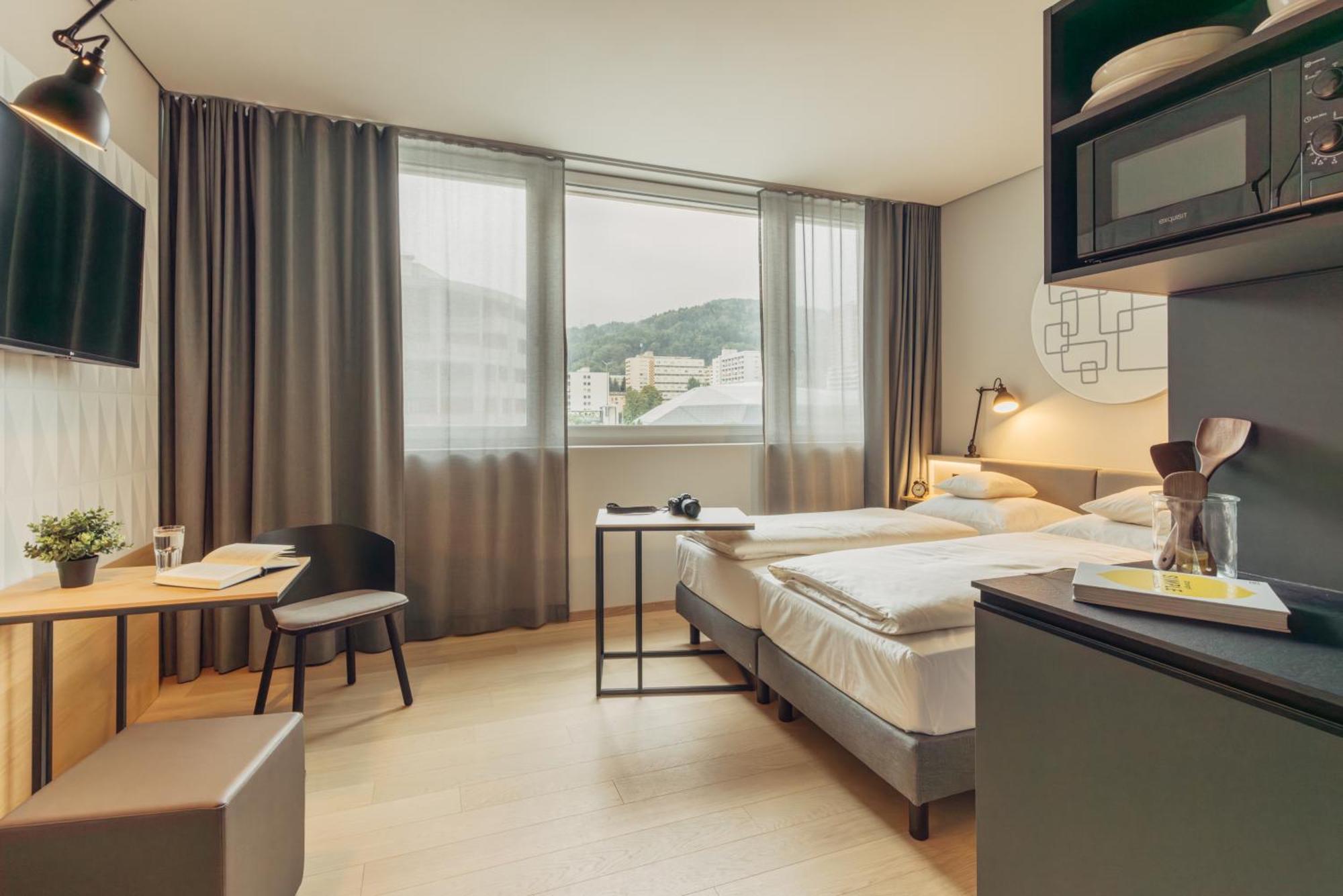שפרייטנבאך Harry'S Home Zuerich-Limmattal מראה חיצוני תמונה